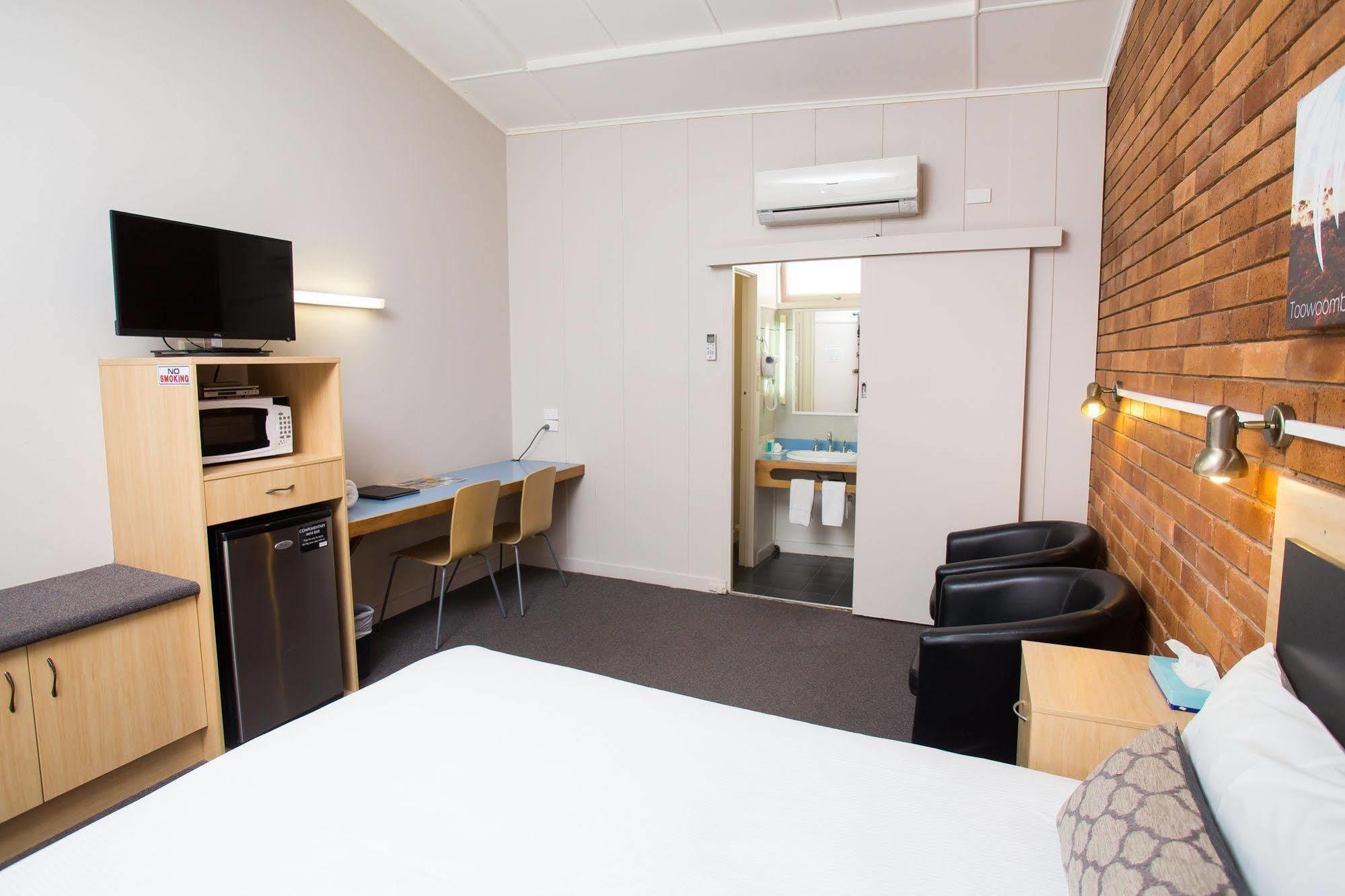 Downs Motel Toowoomba Luaran gambar